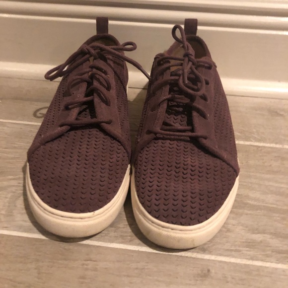 Lucky Brand Tennis Shoes 👟 - Picture 8 of 8